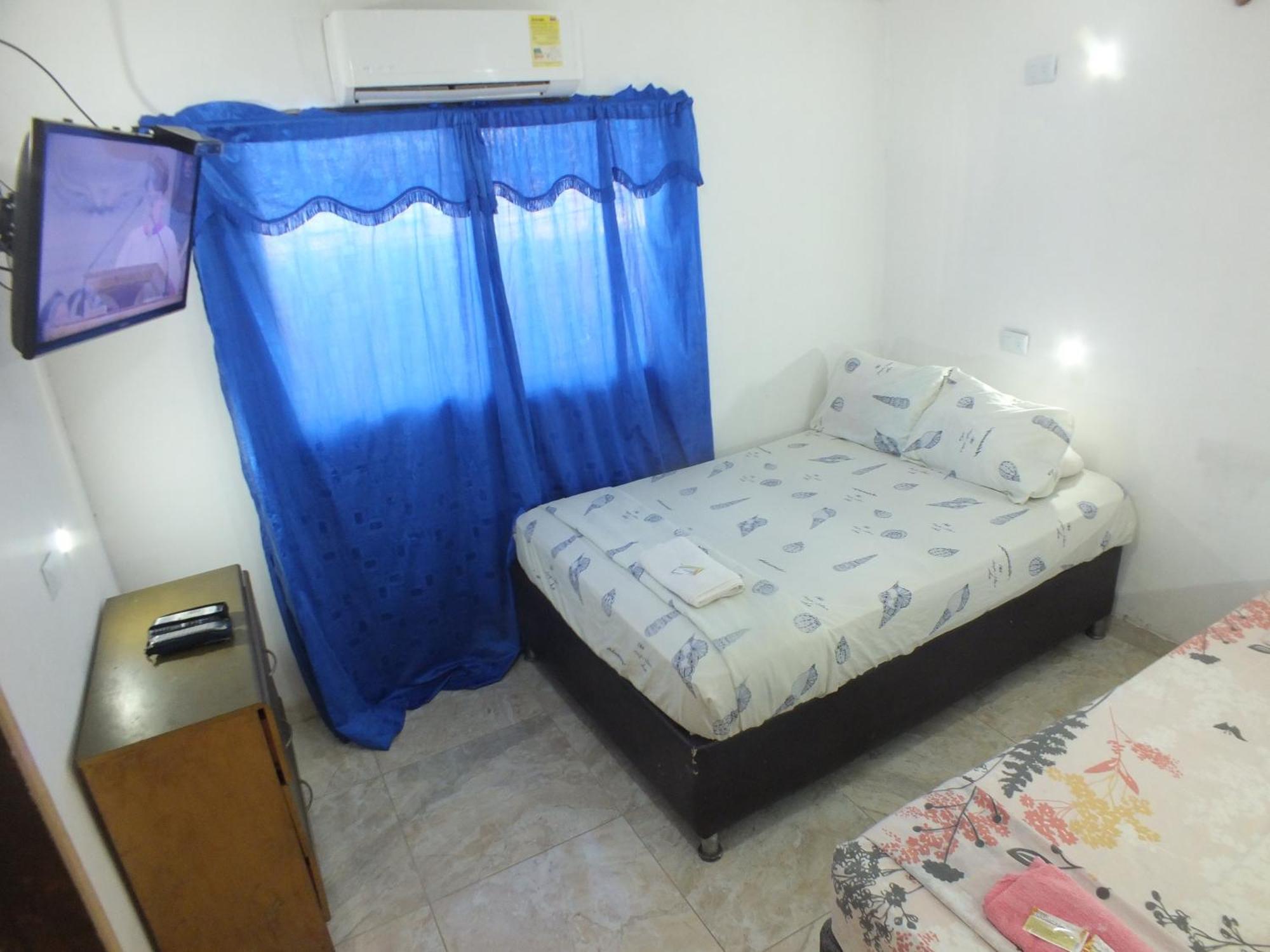 Hotel Malecon Del Rio Баранкила Екстериор снимка