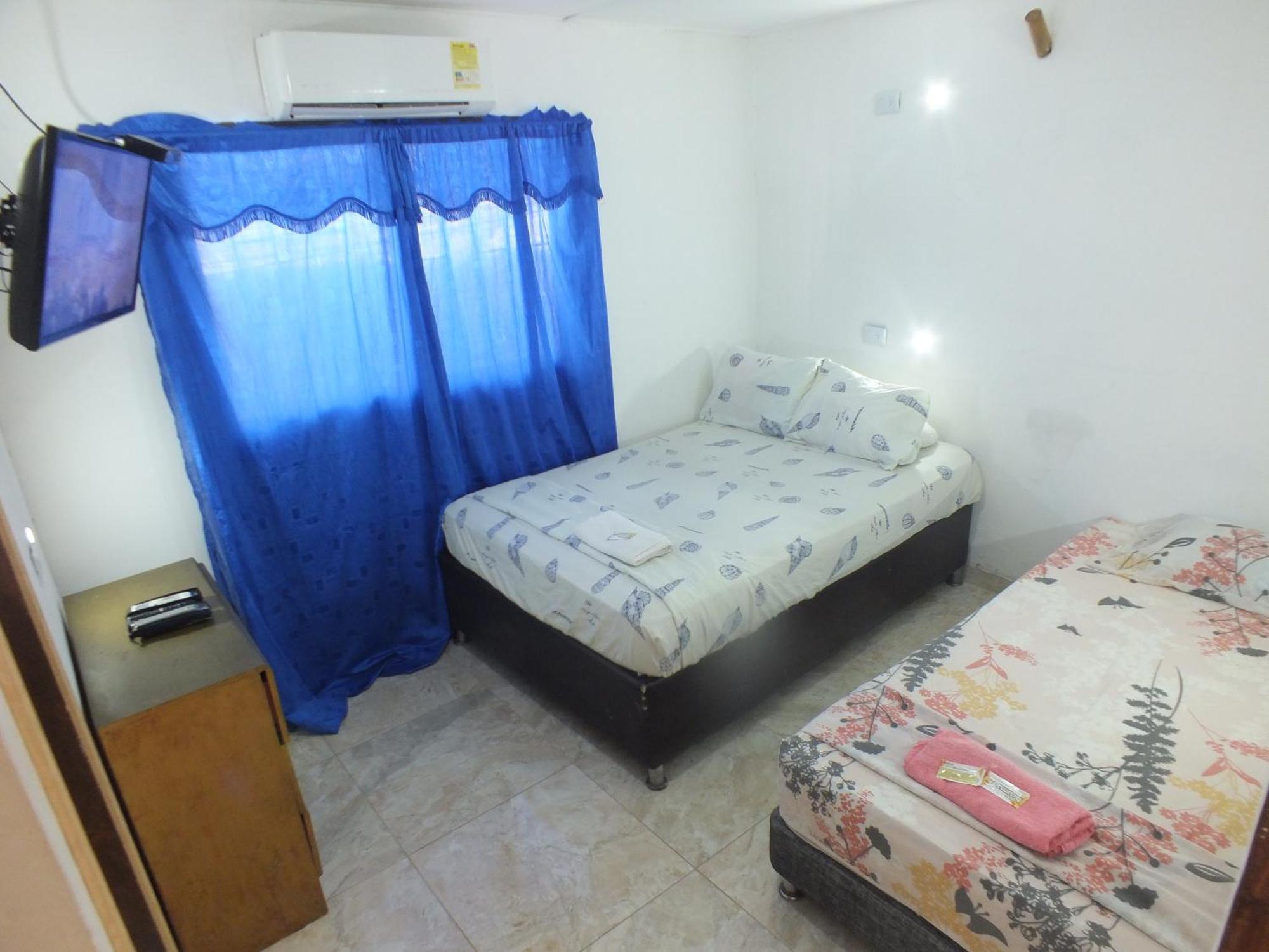 Hotel Malecon Del Rio Баранкила Екстериор снимка