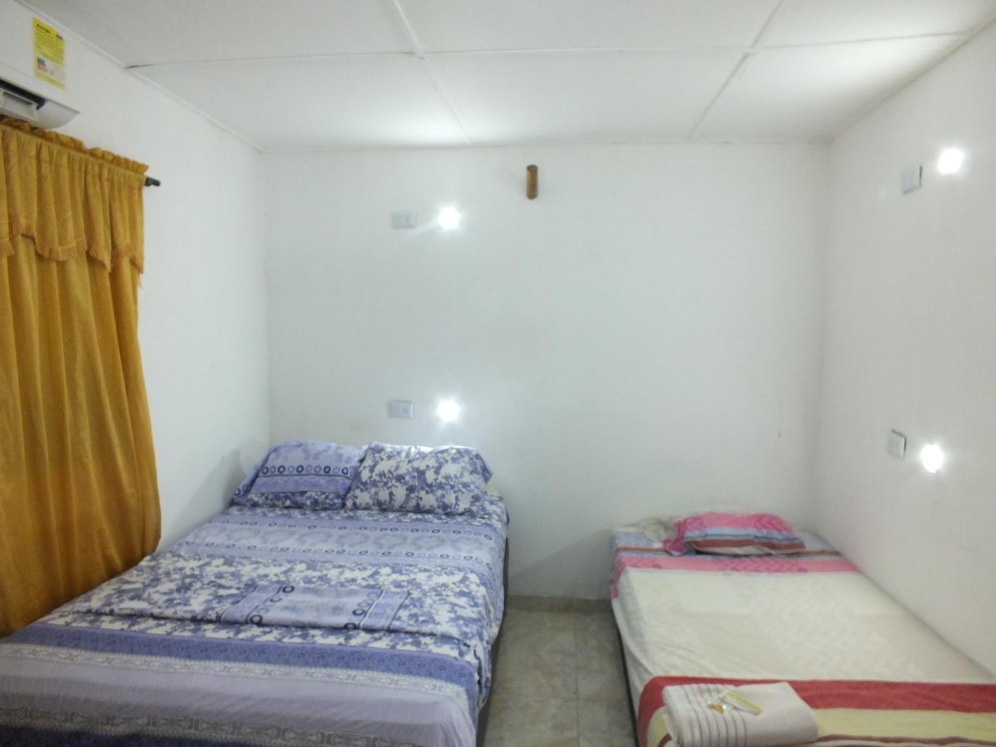 Hotel Malecon Del Rio Баранкила Екстериор снимка